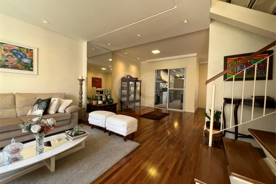 Casa à venda com 3 suítes no condomínio The House, São Paulo - SP