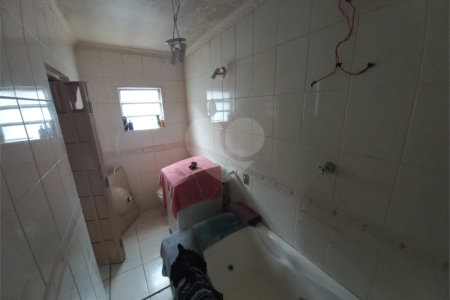 Sobrado à venda com 3 quartos, sendo 1 suíte, em Jardim Helga, São Paulo, SP