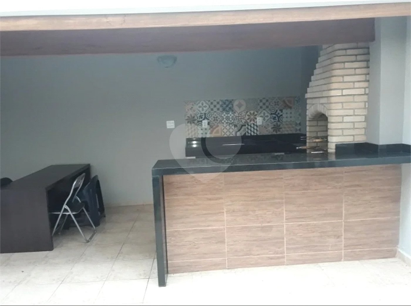 Casa à venda com 3 quartos, sendo 1 suíte, no condomínio Village Jardim Versailles, Jundiaí - SP