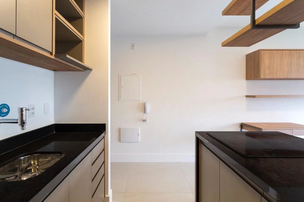 Apartamento à venda com 1 suíte em Jardim das Bandeiras, São Paulo, SP