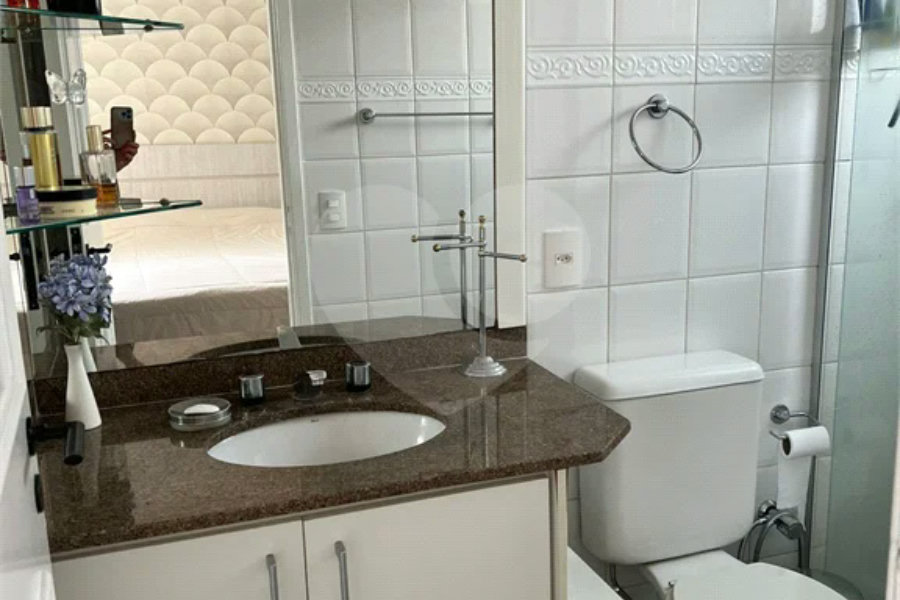 Apartamento na Vila Mascote 3 dormitórios , reformado.