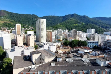 Cobertura à venda com 4 quartos, sendo 1 suíte, em Tijuca, Rio de Janeiro, RJ