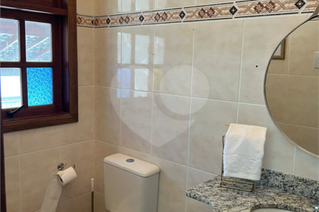 Casa à venda com 3 quartos, sendo 1 suíte, em Retiro das Fontes, Atibaia, SP
