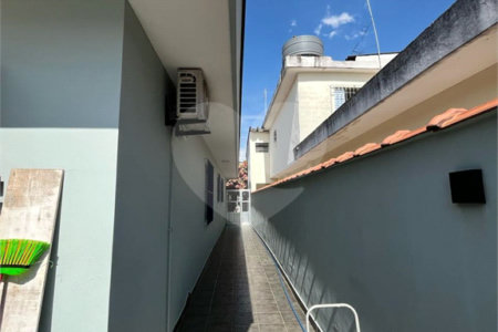 Casa à venda com 3 quartos, sendo 1 suíte,  em Jardim Casablanca, São Paulo, SP