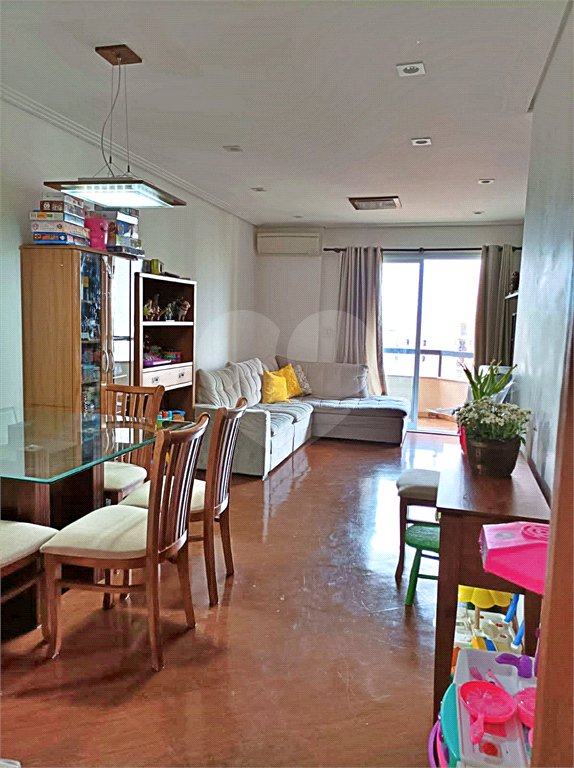 Apartamento à venda com 2 quartos, sendo 1 suíte, em Vila Mariana, São Paulo, SP