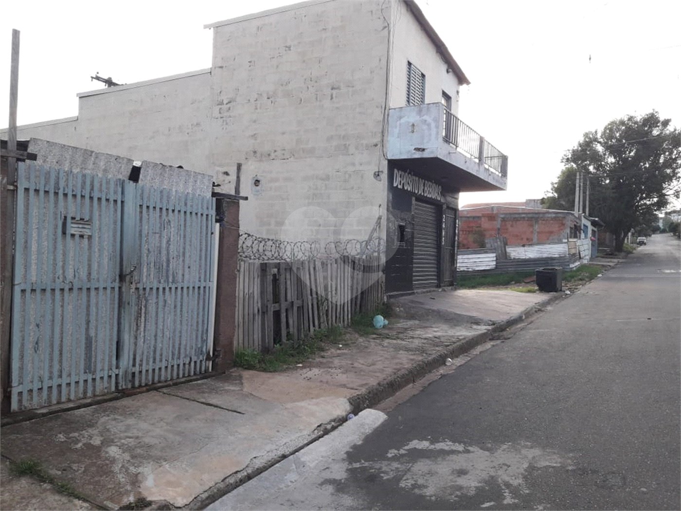 Terreno à Venda no Cidade Aracy – Oportunidade Abaixo do Valor de Mercado