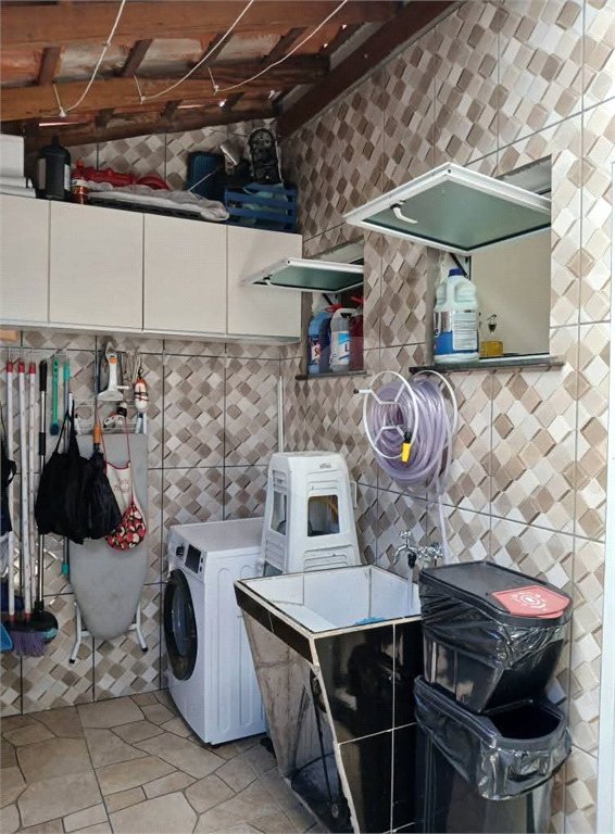 Casa à venda com 2 quartos no condomínio Villa Caucaia, Cotia - SP