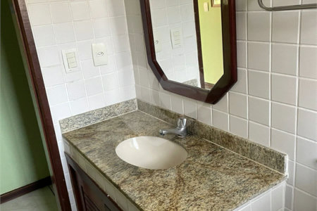 Casa em condomínio à venda com 2 quartos, sendo 1 suíte,  em Portal da Ferradura, Armação dos Búzios, RJ