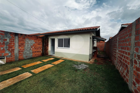 Casa à venda com 2 quartos em Jardim Nova Era, Itapetininga, SP