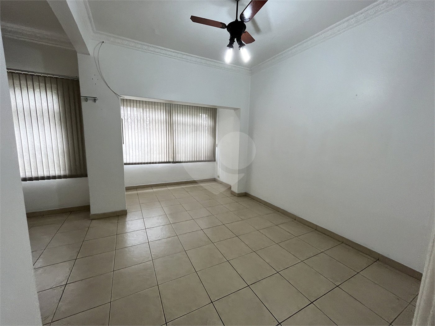 Sobrado à venda com 4 quartos, sendo 1 suíte, em Liberdade, São Paulo, SP