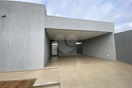 Casa à venda com 3 suítes em Jardim Estoril, Ponta Porã, MS