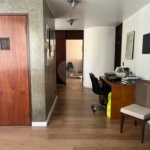 Casa à venda com 4 quartos, sendo 3 suítes, no condomínio Vitoria Regia, São Paulo - SP