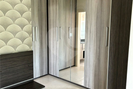 Casa à venda com 3 suítes no condomínio Terras de São Francisco, Vinhedo - SP