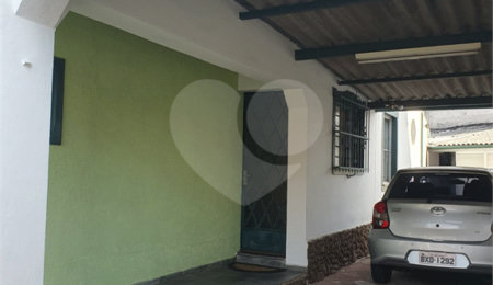 Casa à venda com 2 quartos, sendo 1 suíte,  em Jardim das Bandeiras, São Paulo, SP