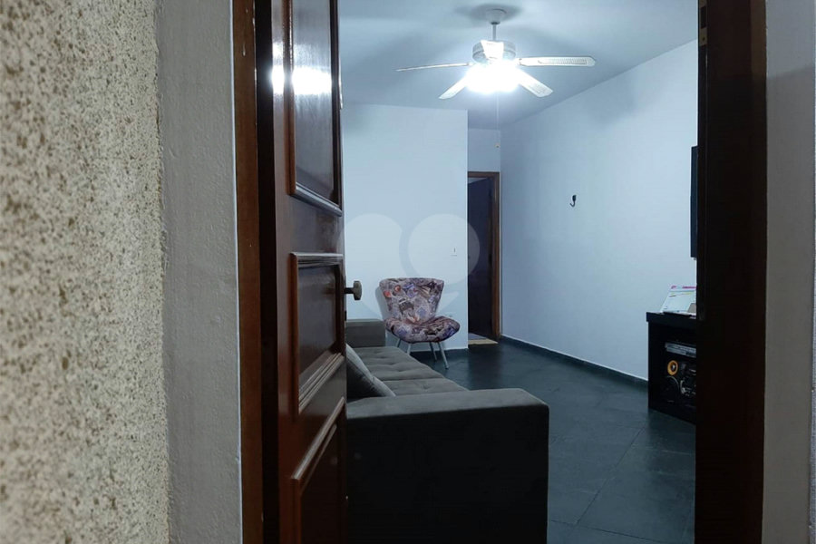 Sobrado à venda com 2 quartos em Tremembé, São Paulo, SP