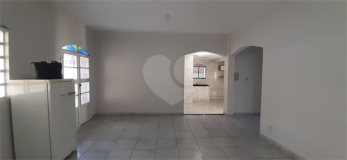 Casa à venda com 2 quartos, sendo 1 suíte, em Campo Grande, Rio de Janeiro, RJ