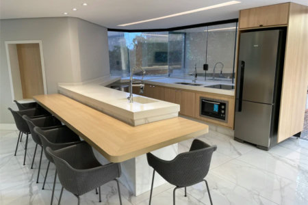 Apartamento à venda com 4 suítes em Vila Suzana, São Paulo, SP