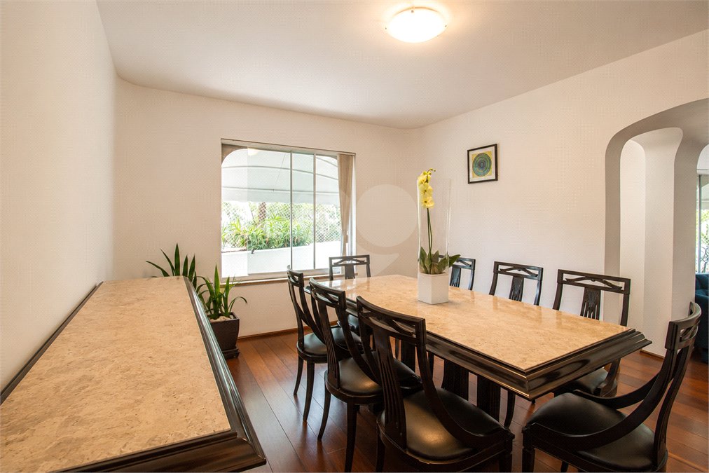 Apartamento à venda com 4 quartos, sendo 3 suítes, em Chácara Santo Antônio, São Paulo, SP