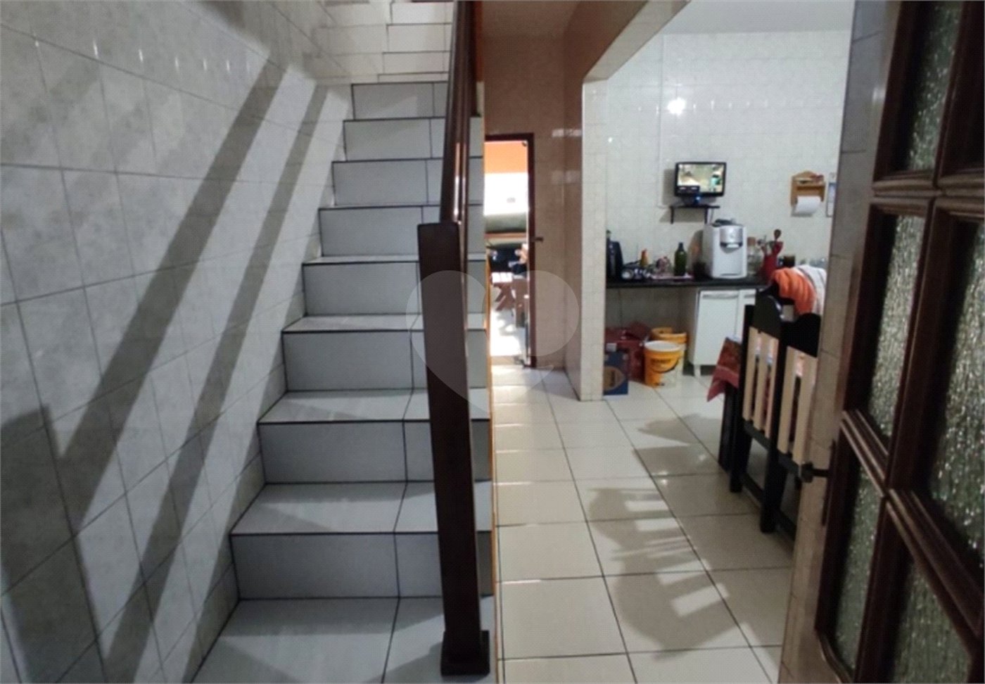 CASA A VENDA NO BAIRRO NOVO HORIZONTE COM 200M², 4 DORMITÓRIOS, 2 BANHEIROS, 2 VAGAS, SJC