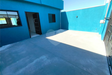 Casa à venda com 3 quartos, sendo 1 suíte, em Parque Itapê, Itapetininga, SP