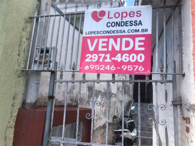 Casa Térrea à venda com 6 quartos, sendo 2 suítes, em Vila Mazzei, São Paulo, SP