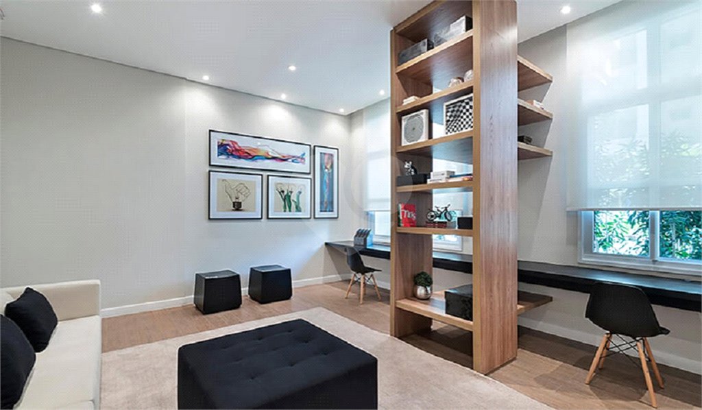 Apartamento à venda com 2 quartos, sendo 1 suíte,  em Jardim Flor da Montanha, Guarulhos, SP