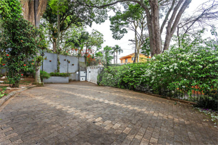 Casa Térrea à venda com 3 quartos, sendo 2 suítes, em Jardim Prudência, São Paulo, SP