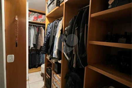 Cobertura à venda com 3 quartos, sendo 1 suíte, em Vila Andrade, São Paulo, SP