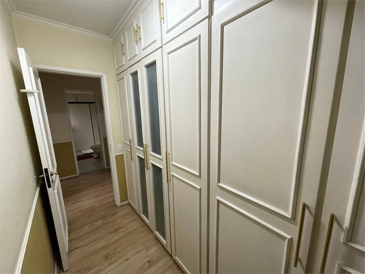 Apartamento à venda com 3 quartos, sendo 1 suíte,  em Lar São Paulo, São Paulo, SP