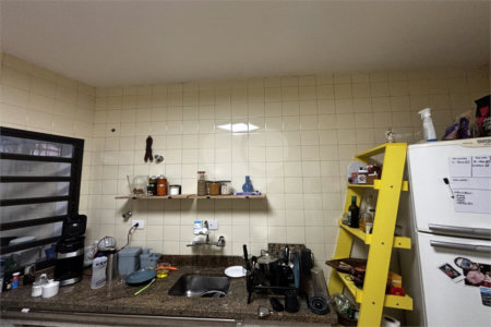Sobrado à venda com 4 quartos, sendo 1 suíte, em Vila Ester (zona Norte), São Paulo, SP