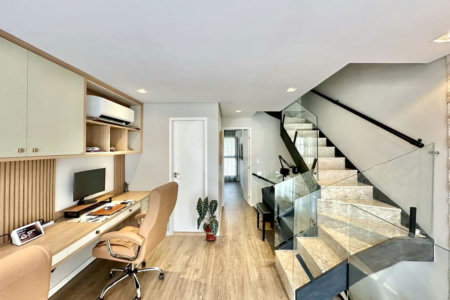 Casa à venda com 2 suítes no condomínio Gran Loft, Cotia - SP
