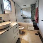 Casa à venda com 4 quartos, sendo 2 suítes, no condomínio Vila Nova de Gaia, São Paulo - SP