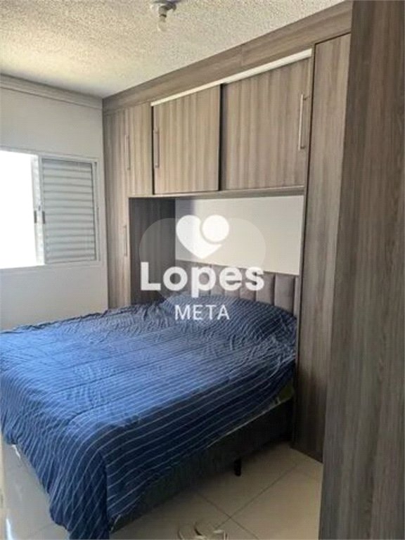 Casa à venda com 2 quartos, sendo 1 suíte, no condomínio Residencial Casa Bella, Jacareí - SP