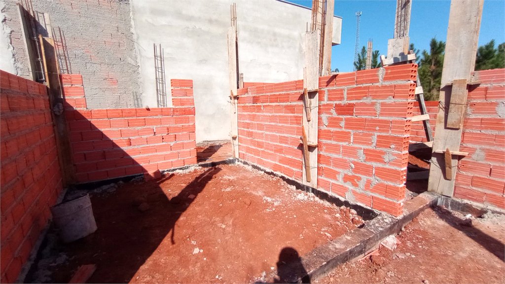 Casa à venda com 2 quartos em Vila Progresso, Itapetininga, SP