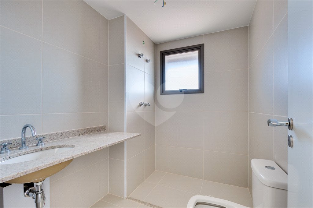 Apartamento à venda com 4 quartos, sendo 3 suítes,  em Brooklin, São Paulo, SP