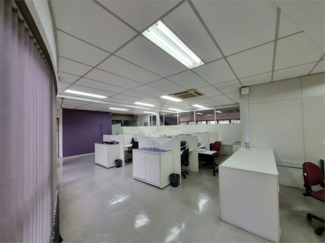 Sala à venda em Chácara Santo Antônio, São Paulo, SP