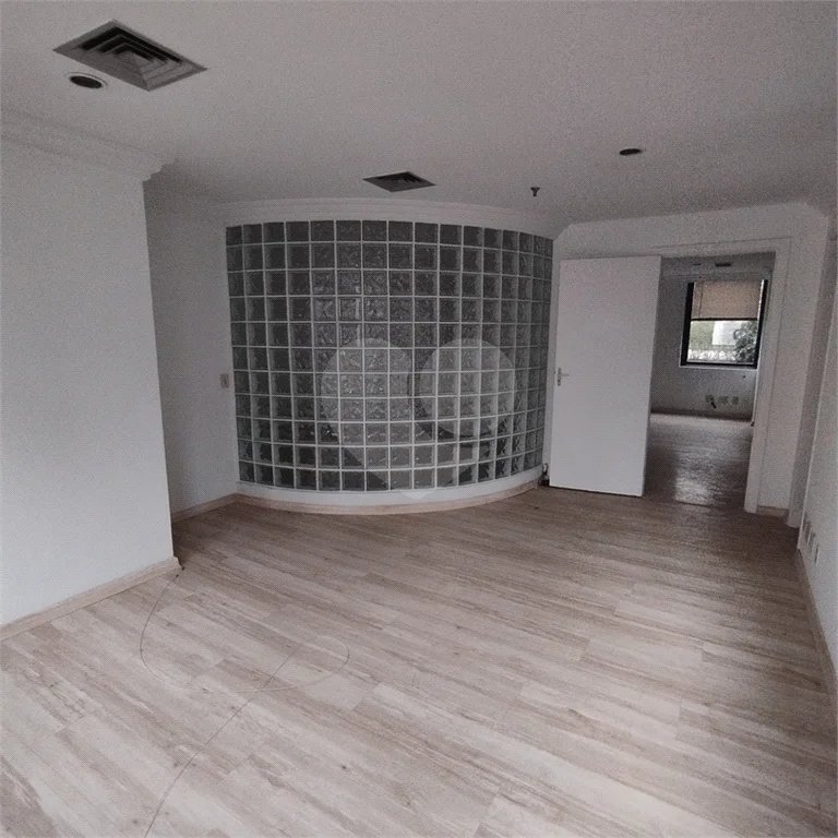 Sala comercial para locação no Jardim Paulista, 90 m², 2 vagas de garagem