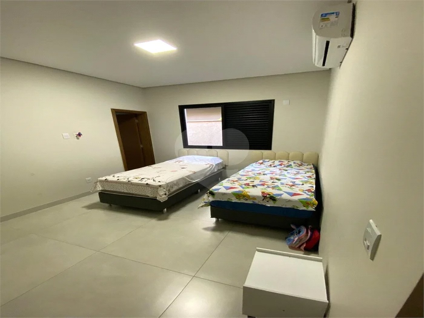 Casa à venda com 3 suítes no condomínio Quinta dos Ventos, Ribeirão Preto - SP