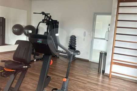 Apartamento à venda com 2 quartos, sendo 1 suíte, no Centro, Santo André, SP