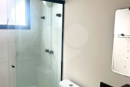 Casa à venda ou para alugar com 3 quartos, sendo 1 suíte, no condomínio Residencial Marchant Buarque, Atibaia - SP