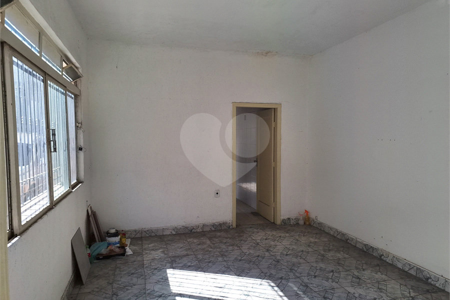 Sobrado à venda com 5 quartos, sendo 1 suíte,  em Santana, São Paulo, SP