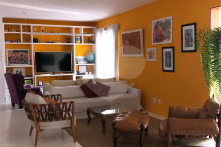 Apartamento à venda com 3 suítes em Lapa, São Paulo, SP
