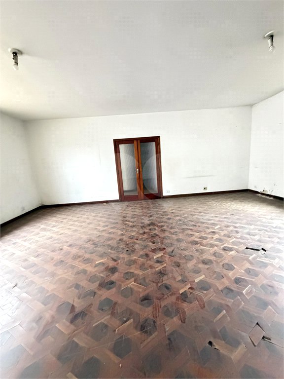 Casa à venda com 3 quartos em Bela Aliança, São Paulo, SP