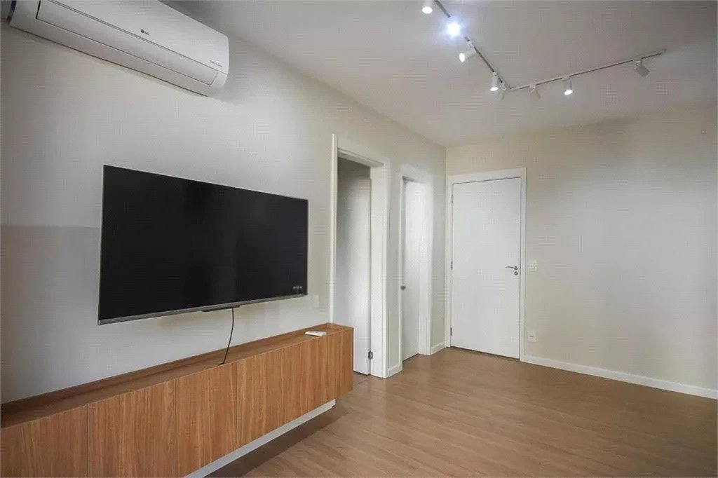 Apartamento à venda com 1 suíte em Vila Andrade, São Paulo, SP