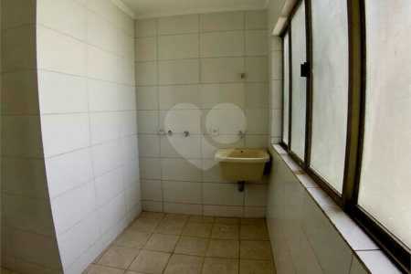 Apartamento à venda com 3 quartos no Centro, Ribeirão Preto, SP