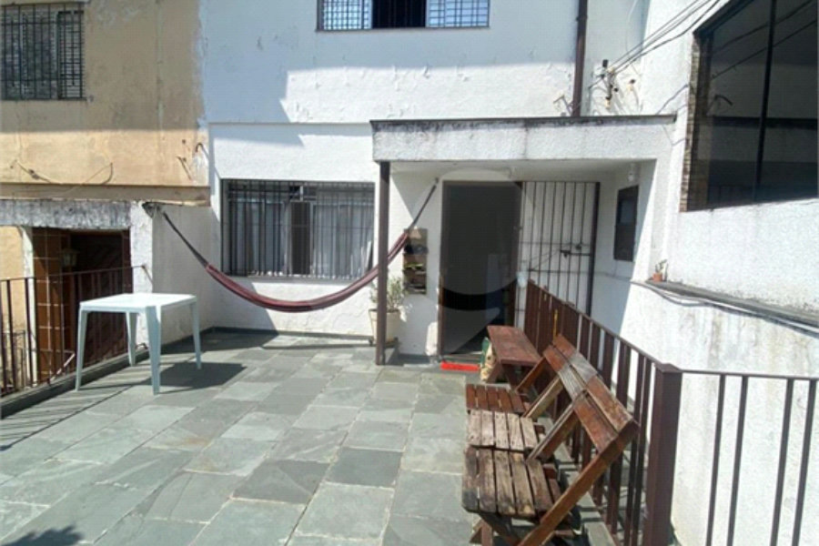 Sobrado à venda com 3 quartos, sendo 1 suíte, em Vila Nova Cachoeirinha, São Paulo, SP