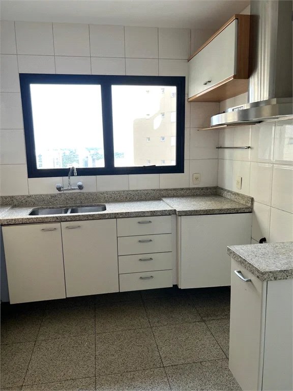 Apartamento à venda com 4 suítes em Paraíso do Morumbi, São Paulo, SP