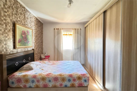 Chácara à venda com 3 quartos, sendo 1 suíte, em Vila São Pedro, Suzano, SP