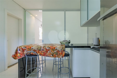 Casa à venda com 7 quartos, sendo 5 suítes,  em Morumbi, São Paulo, SP