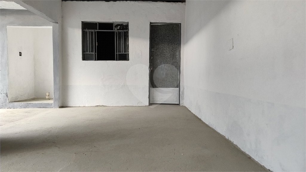 Casa à venda com 5 quartos, sendo 2 suítes,  em Jardim Santa Carolina, Mogi das Cruzes, SP